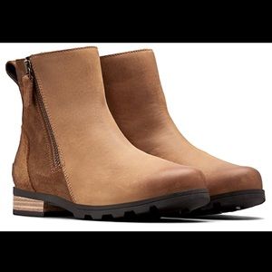 Sorel Emelie Zip Bootie